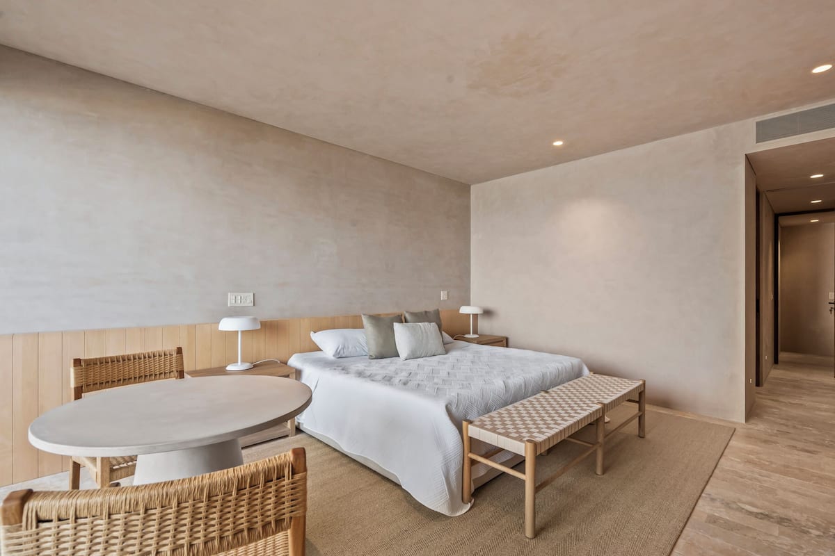 Luxury Apartment, Sea View