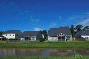 Exterior - Beautiful, WaterView, Spacious 5 Bd House with 2 car garage!!! (North Charleston)