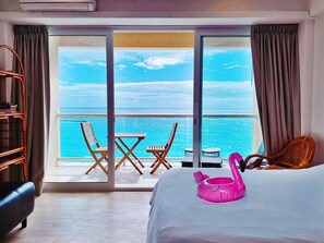 Iron/ironing board, free WiFi, bed sheets, wheelchair access - Ocean View Studio Beachfront in Hotel Zone (Cancun)