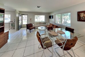 獨棟房屋 (2 Bedrooms) | 住宿設施服務