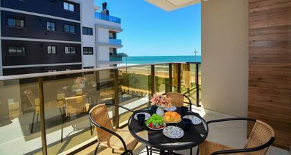Duplex Vista Mar com Piscina Privativa