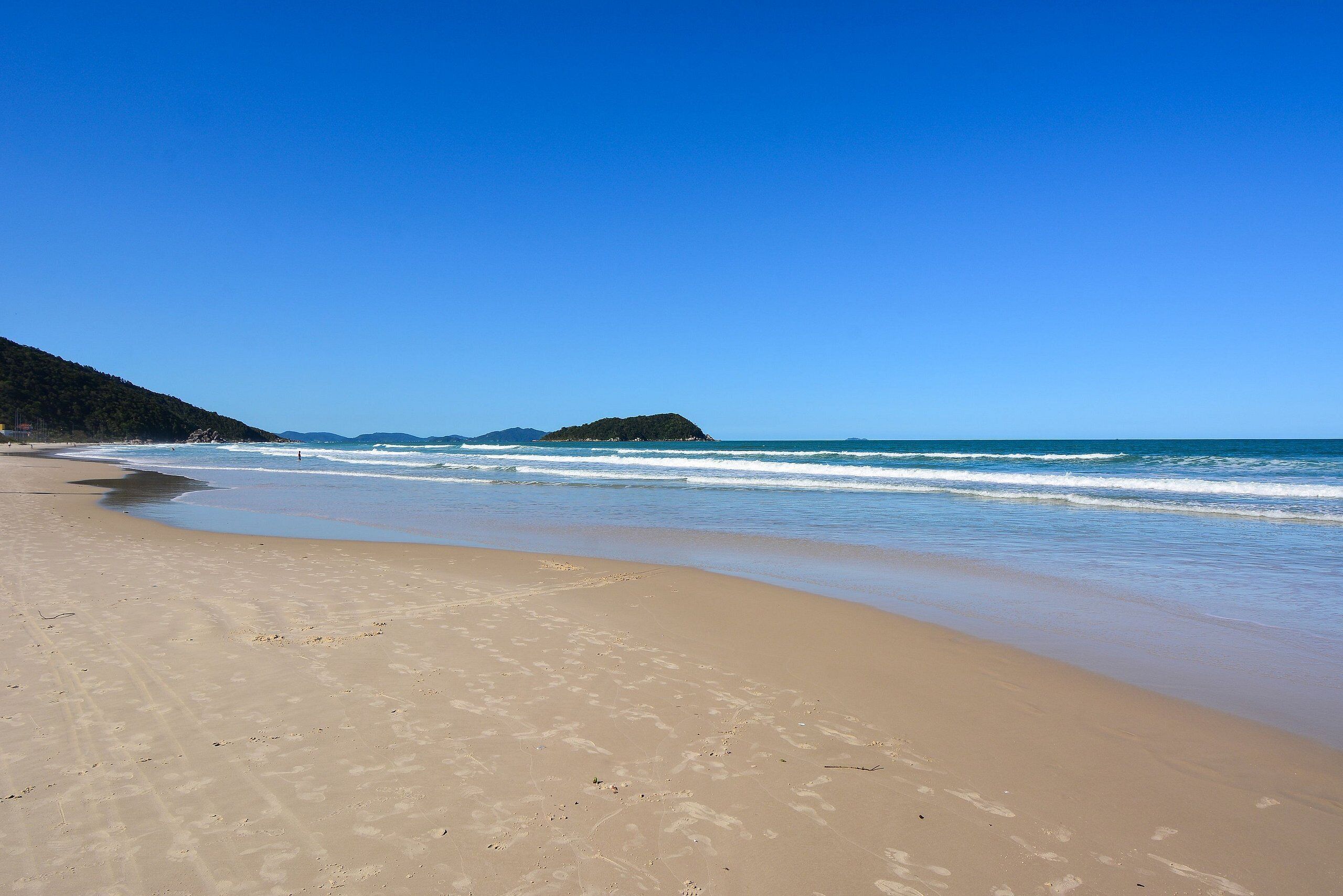 Apartment | Beach | Beach nearby, white sand