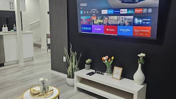 House, 2 Bedrooms | Interior