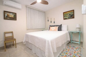 3 bedrooms, iron/ironing board, free WiFi, wheelchair access