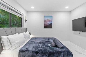 Fer et planche à repasser, Wi-Fi gratuit, draps fournis