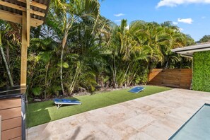 Terrace/patio - Heated Pool Villa in Miami by Glam Homes (North Miami Beach)