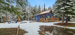 Exterior - Cabin by the lake with AC & trailer parking (Donnelly)
