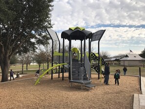 Children’s area - Studio Suite with Free Buffet Breakfast + Pool Access | Great for Business Travel! (Round Rock)