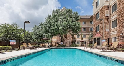 Studio Suite with Free Buffet Breakfast + Pool Access | Great for Business Travel!