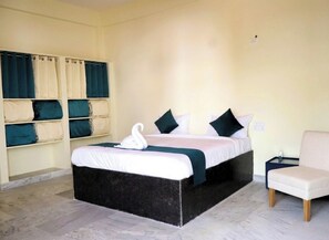 Room - MMG Resorts (Mancherial)
