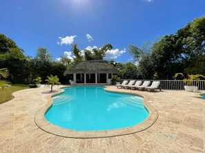 Pool - Vrbo Property (Carretera Romana-Higuey)