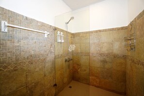 Shower, hair dryer, towels, soap - Beach Paradise: 2-bedroom condo in delightful Las Terrenas with AC (Las Terrenas)