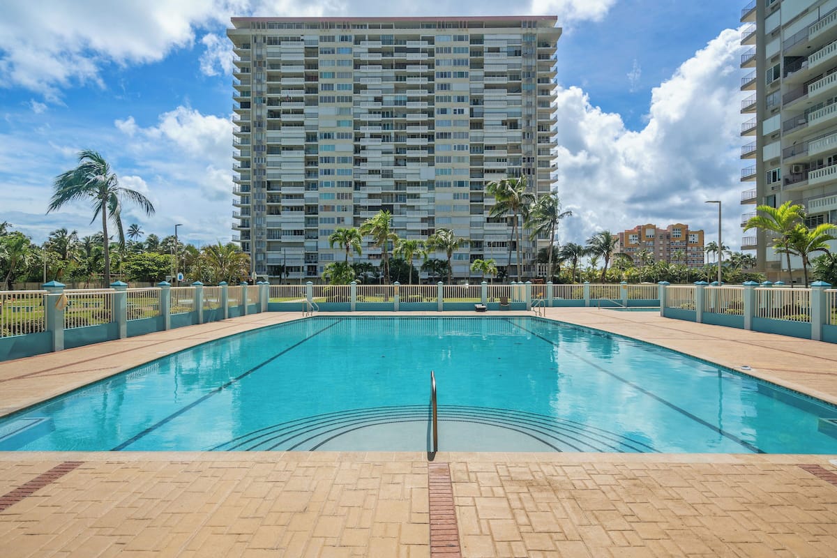 华丽公寓, 阳台, 泳池景观 | 泳池