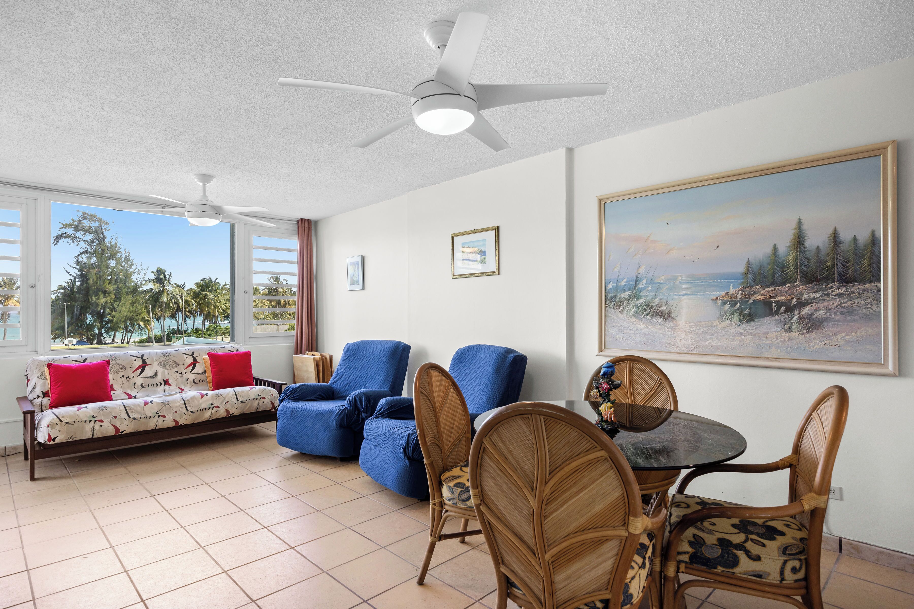 Deluxe Apartment, Balcony, Pool View | Living area