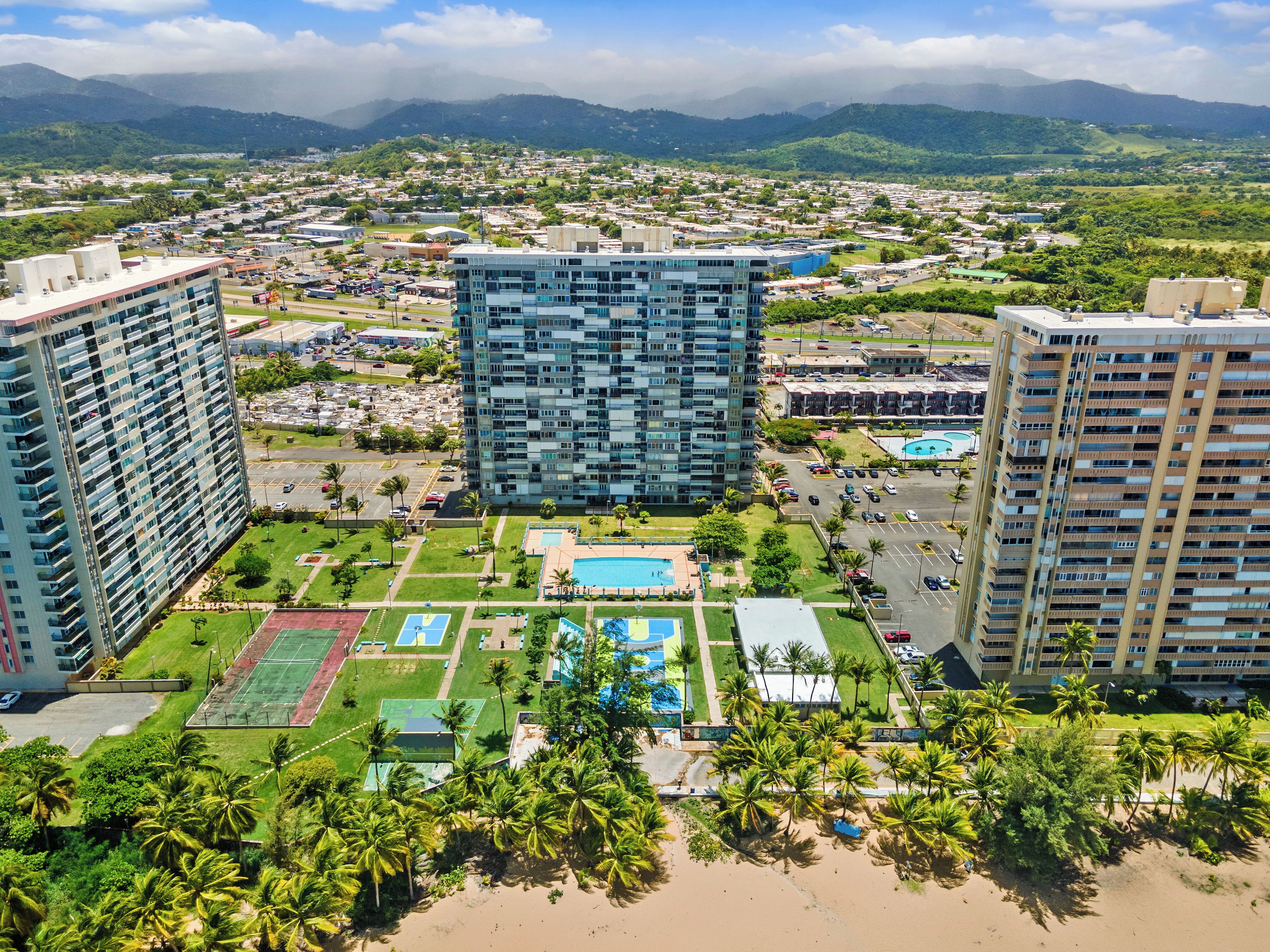 Departamento, balcón, vista a la alberca | Exterior