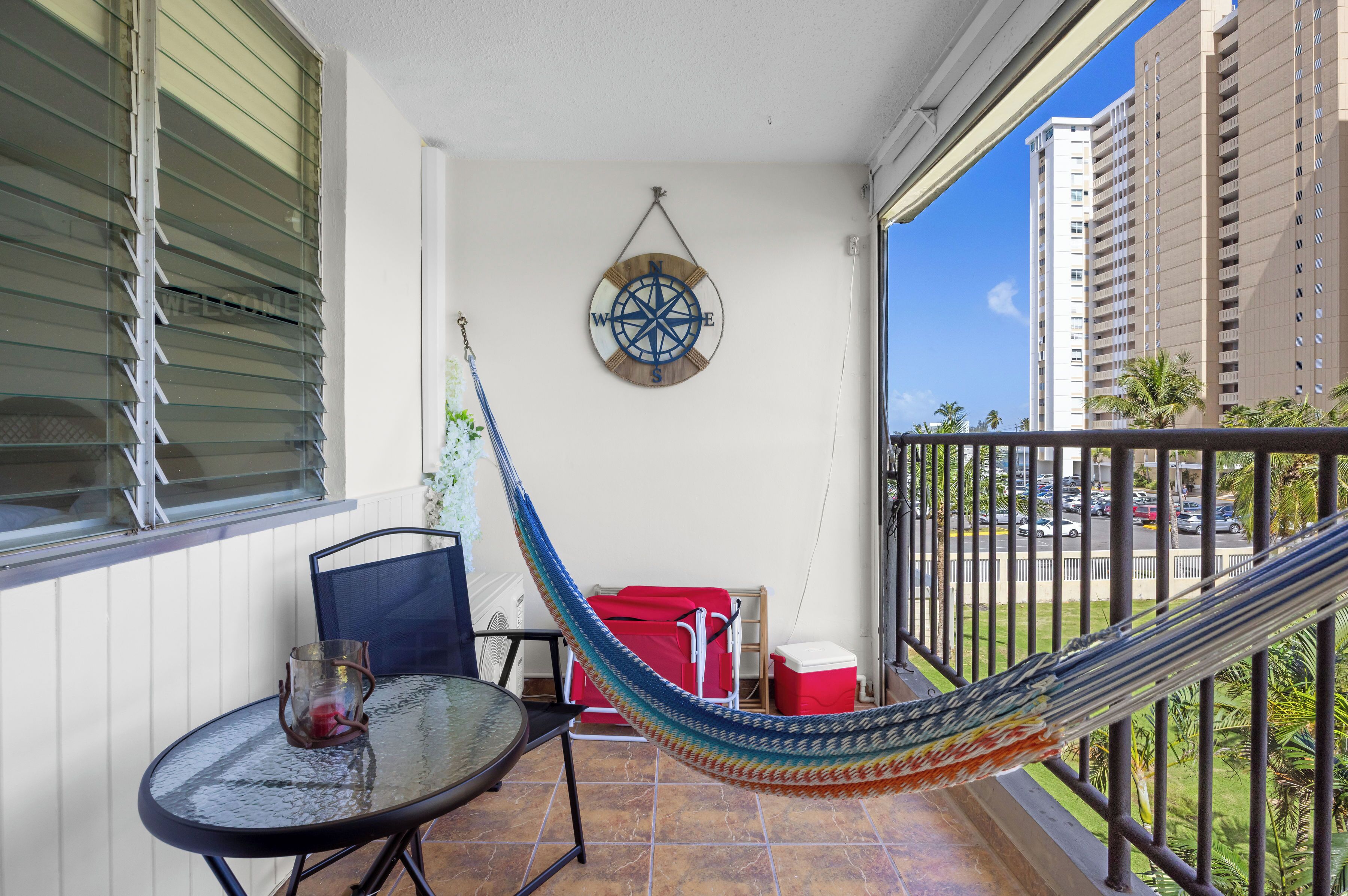 Lägenhet Deluxe - balkong - utsikt mot poolen | Balkong