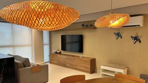 Ảnh chưa phân loại, 4 trong số 43 ảnh, nút