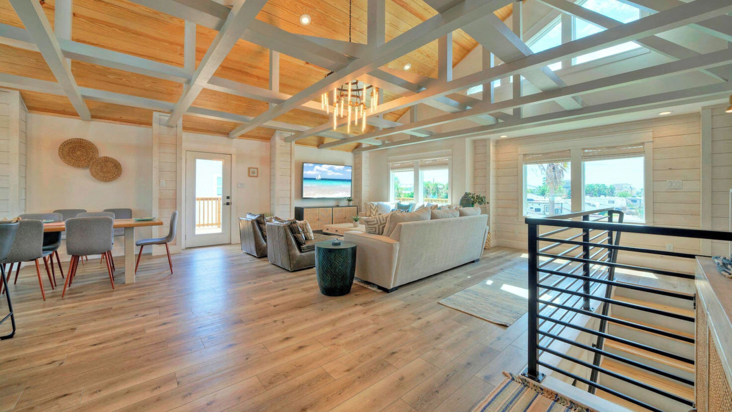 Maison (Multiple Bedrooms) | Intérieur