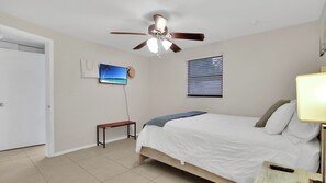 4 dormitorios, tabla de planchar con plancha, wifi y ropa de cama