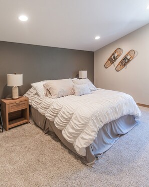 4 Schlafzimmer, Bügeleisen/Bügelbrett, WLAN, Bettwäsche