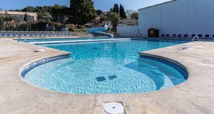 À 400m de la plage | T3 pour 6 | Piscine, Wifi, TV