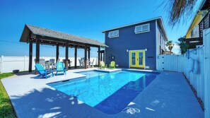 House (4 Bedrooms) | Interior - Boujee Pelican & Tipsy Flipper by Avantstay Dual Homes Private Pools + Game Room + Sunset Views (Port Aransas)
