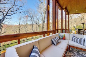 Property grounds - Panoramic Views & Hot Tub Bliss – Your Private Mountain Sanctuary (Blue ridge)