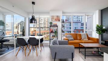TV, stereo
