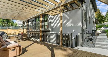 Modern 2-BR/ Near Capilano Suspension Bridge