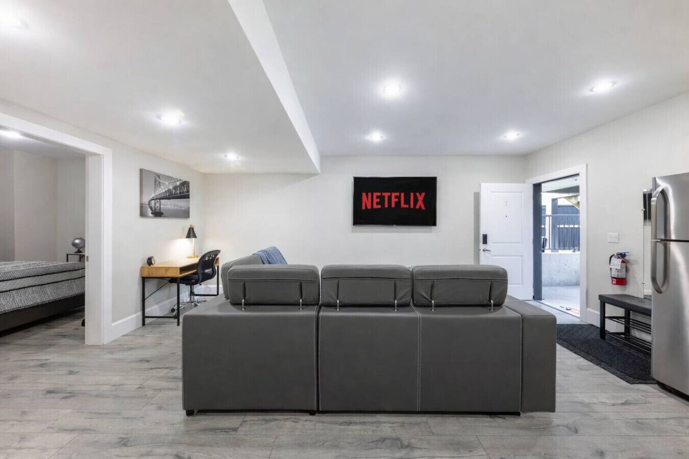 TV