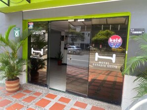 Double Room | Perincian bahagian luar