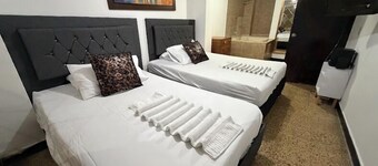 HOTEL ESTADIO SUITE