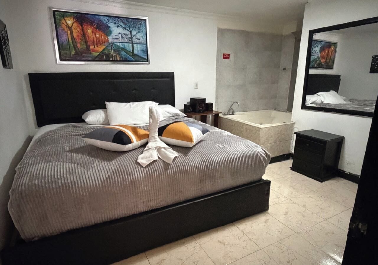 Superior Room | Bed sheets