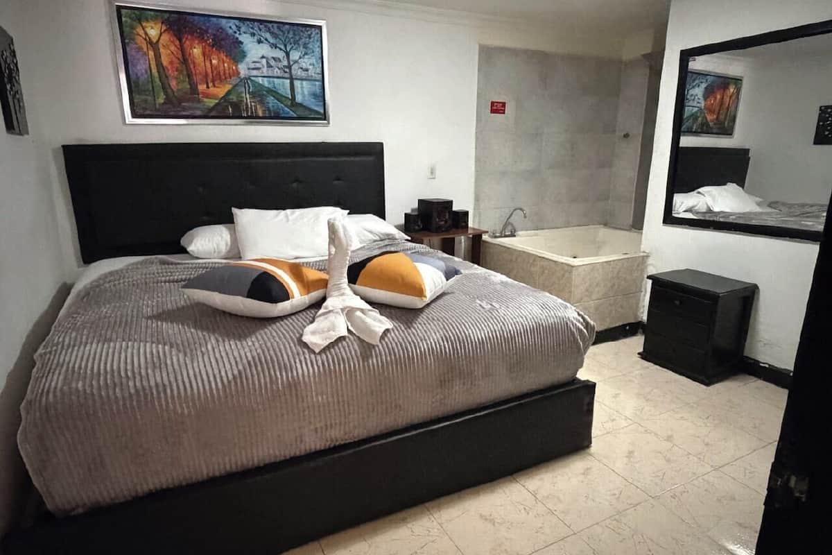 Superior Room | Bed sheets