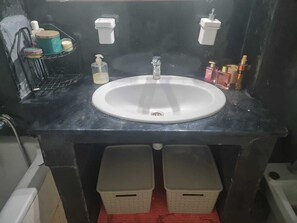 Bathroom - Cozy Villa bedroom with balcony : private bath accessed via shared space. (Casablanca)