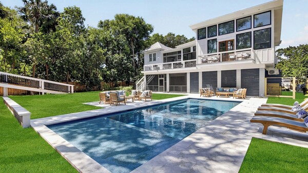 Summerset By Avantstay Resort Pool + Outdoor Lounge + Firepit + Movie Room Iop Beach Retreat - Mount Pleasant