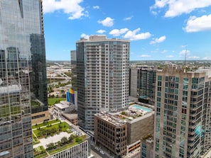 Exterior - Modern Apartment w/ Kitchen | Pet Friendly & Pool | Near Boardwalk & Stadium (Nashville)