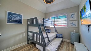 House (5 Bedrooms) | Interior - Beachwalk Breeze by Avantstay Pool + Hot Tub + Game Room + Tiki Bar Walk to the Beach (Port Aransas)
