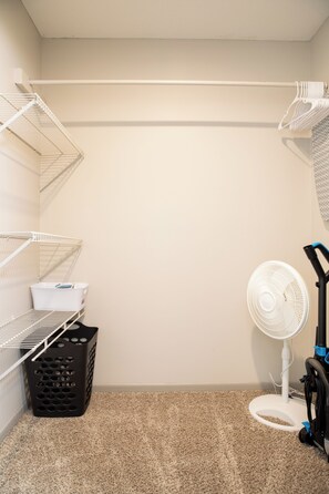 Interior - Executive Loft Near UAB & Hospitals with Fast WiFi + Workspace (Birmingham)