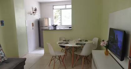 Apt 3Qts 5 Camas/ Confort / Aeroporto Confis/Cid. Galo e Cid.Administrativa Gov.