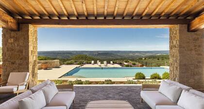 Quiet luxury among the olive groves of Orvieto