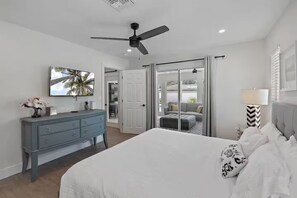 3 habitaciones, tabla de planchar con plancha, wifi y ropa de cama 