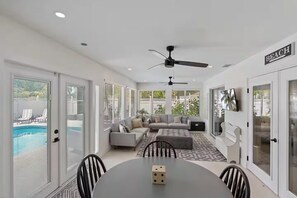 Dining - Sarasota Retreat/Heated Pool/8.5mi. to Siesta Key (Sarasota)