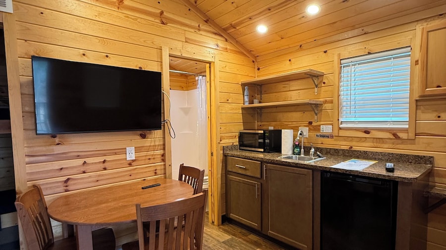 Unhitched Lake Hartwell