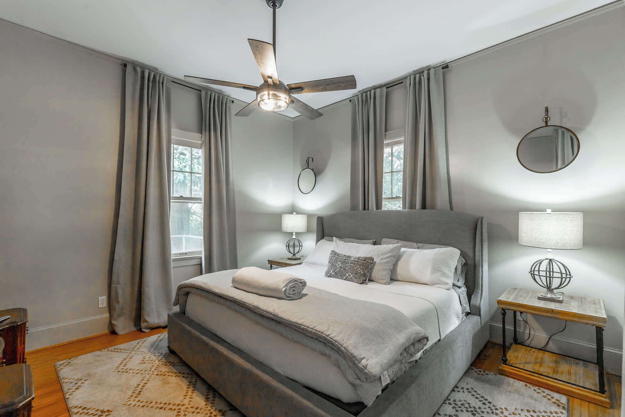 3 bedrooms, WiFi, bed sheets