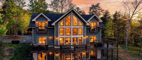 Talo (5 Bedrooms) | Majoituspaikan julkisivu