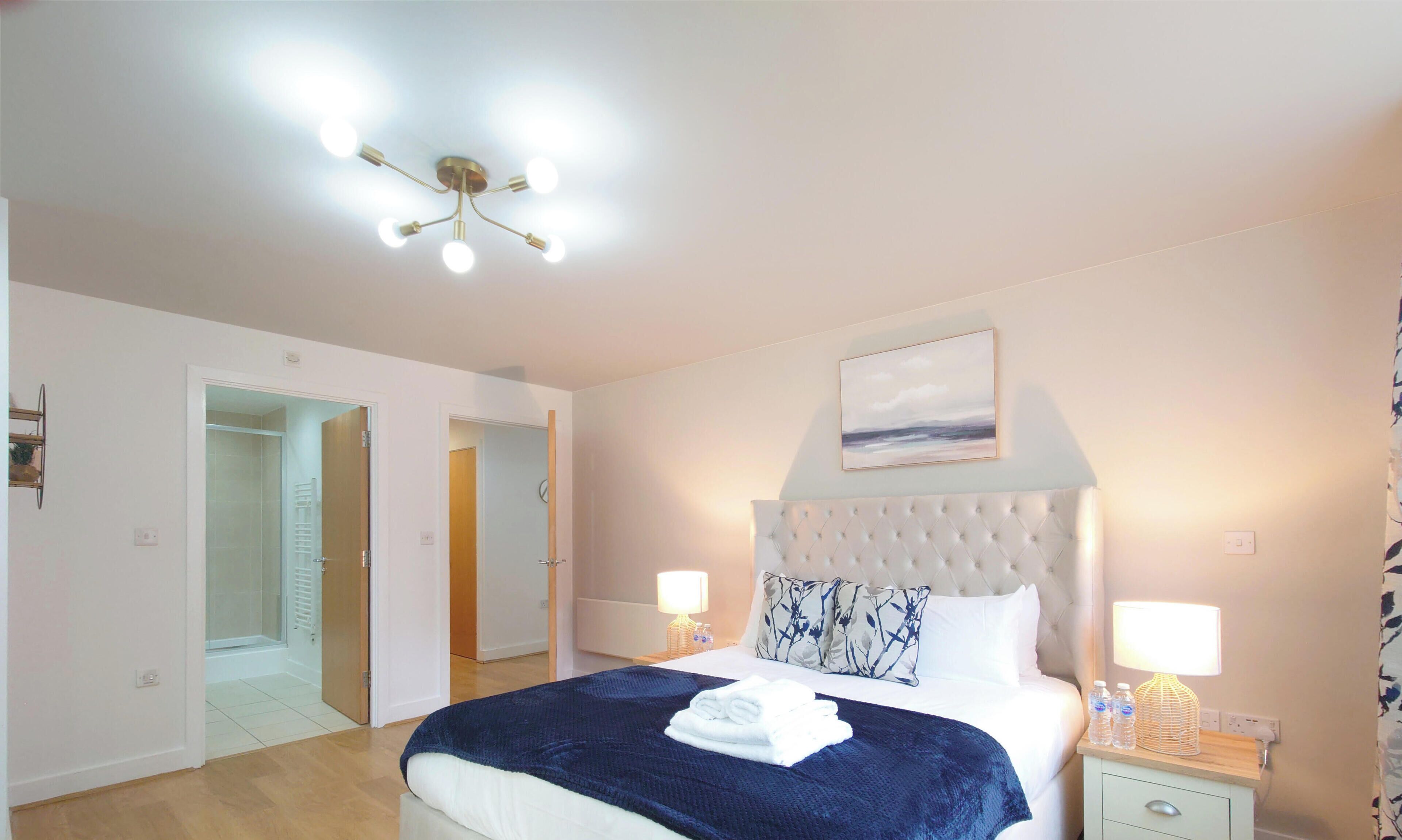 Departamento, 2 habitaciones (in Gallions Reach, 209 DRI) | Escritorio, tabla de planchar con plancha, wifi gratis y ropa de cama 