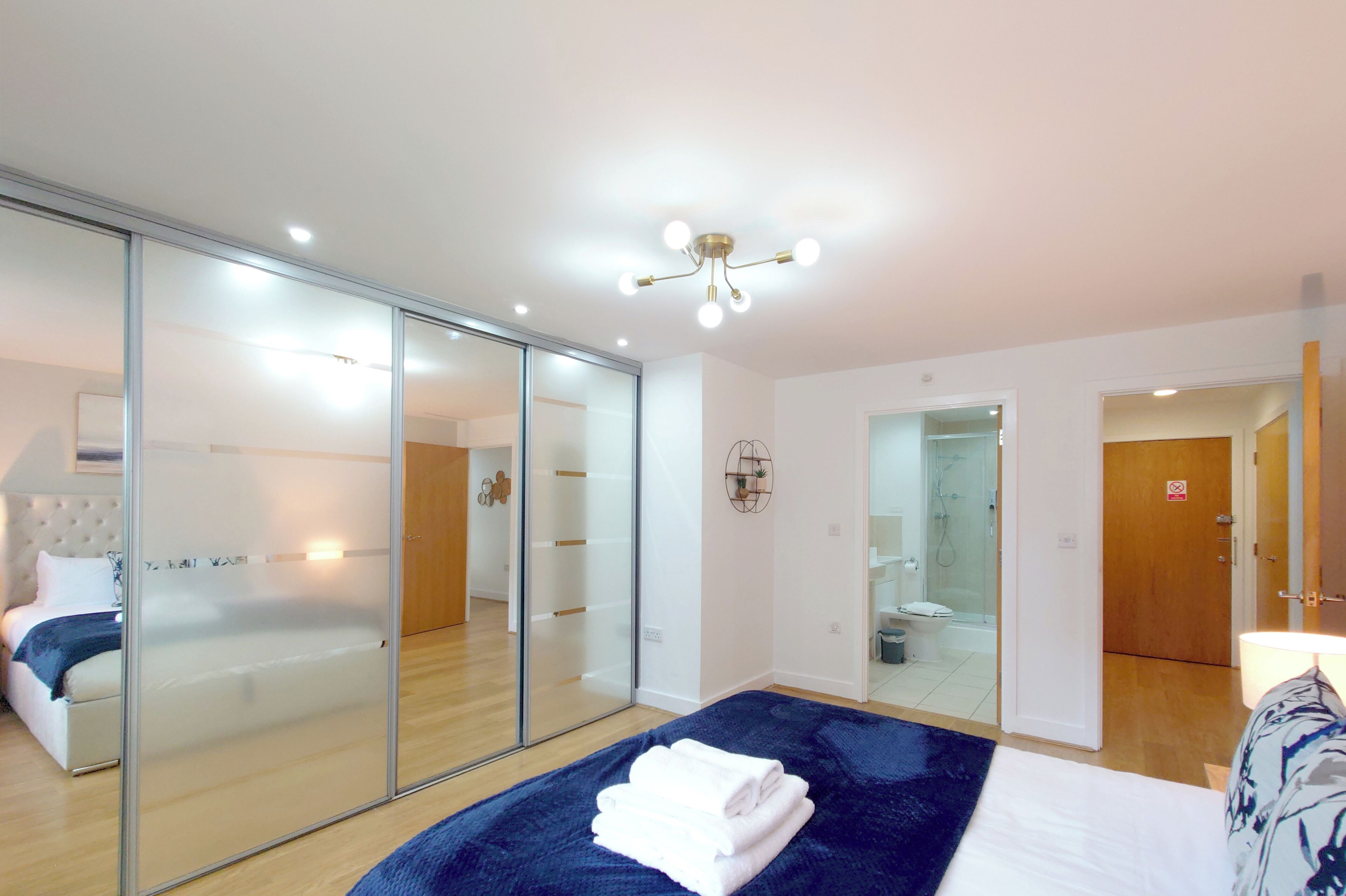 公寓, 2 間臥室 (in Gallions Reach, 209 DRI) | 書桌、熨斗/熨衣板、免費無線上網、床單
