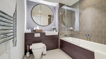 Luxury-Apartment, 3 Schlafzimmer (by London Excel) | Badezimmer
