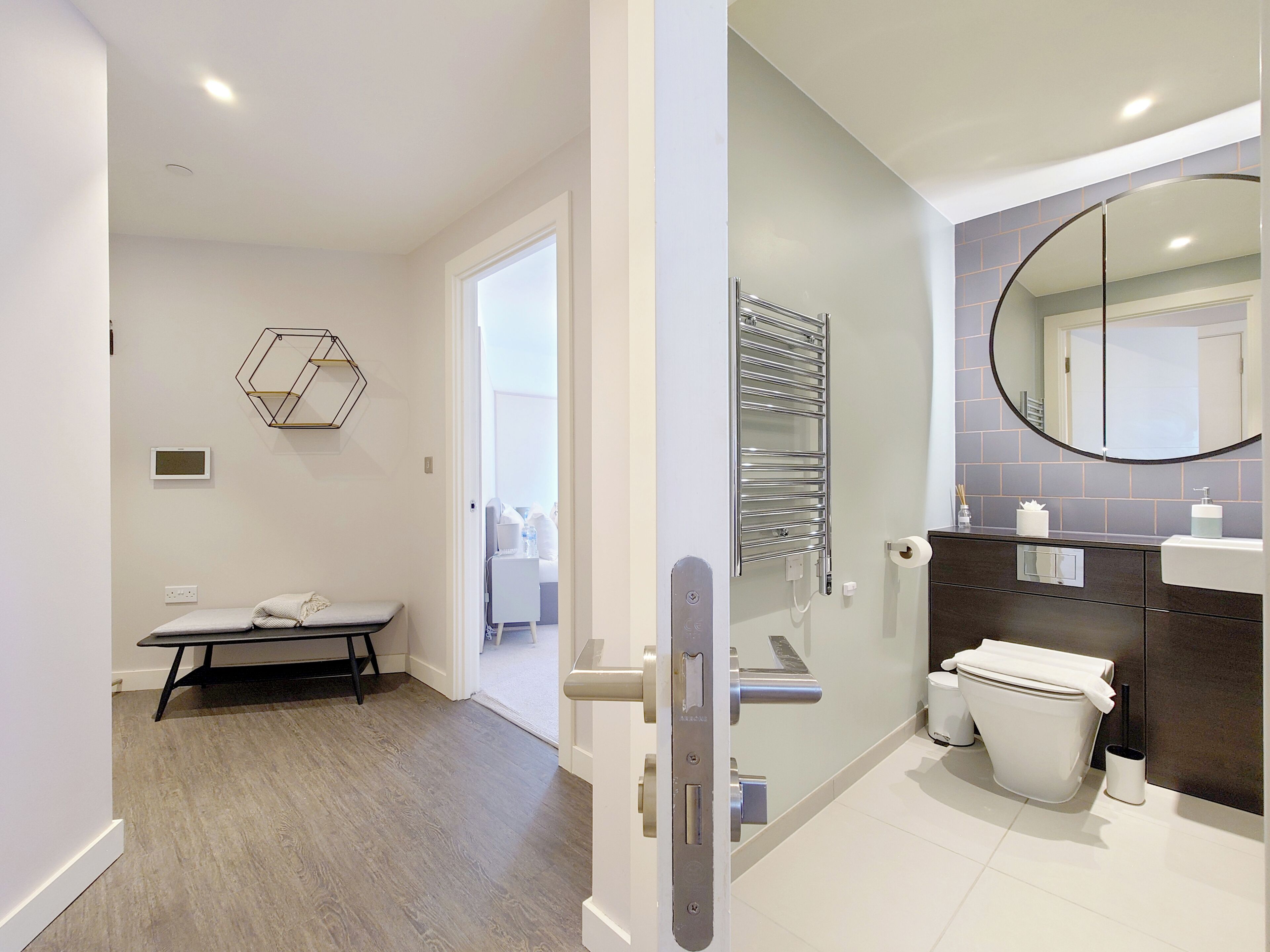 Deluxe-Apartment, 3 Schlafzimmer (by London Excel) | Badezimmer